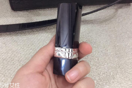 �ϰ�772��ʲô��ɫ ն������õ��ɫ